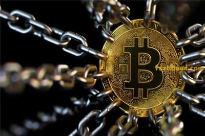 ASIC mining rig running in a Canadian mining farm