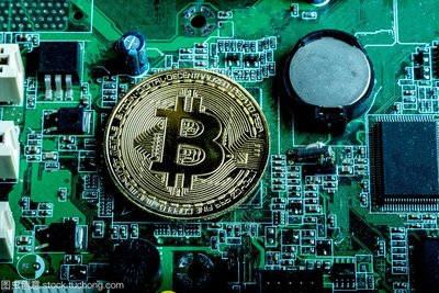 Bitcoin mining operations boosting efficiency through innovation in cooling technology